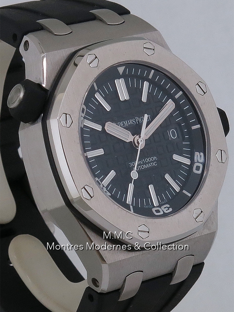 Audemars Piguet Royal Oak Offshore Diver réf.15703ST - Image 4