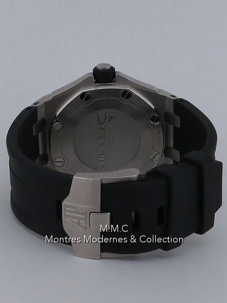 Audemars Piguet Royal Oak Offshore Diver réf.15703ST - Image 5